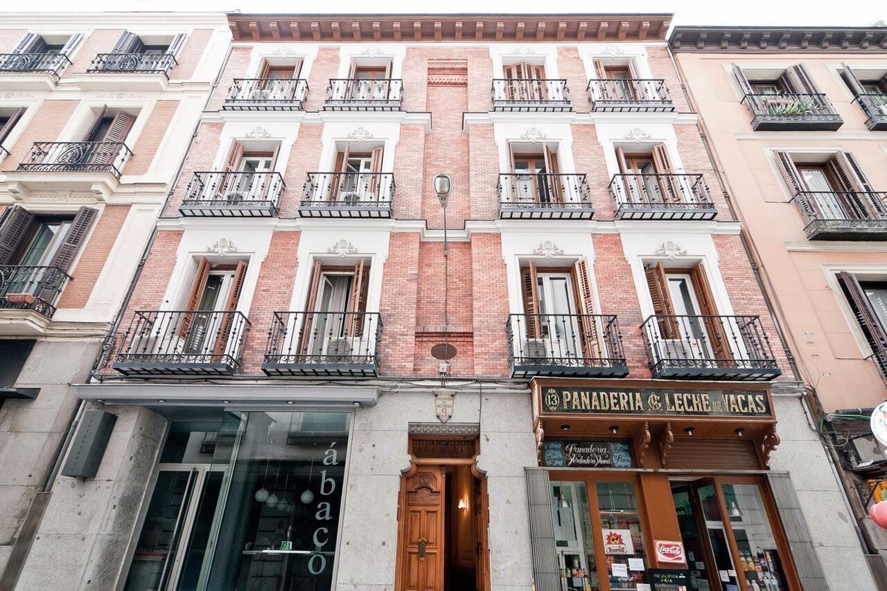 Hostal Las Cortes Madrid Exterior photo